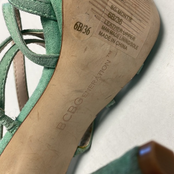 BCBGeneration Monroe suede steeply heels - Picture 5 of 5